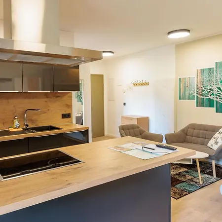 Apartament Chihuahua's Oetscher Apartment, But People Are Also Very Welcome In Our Eco-friendly Resort!