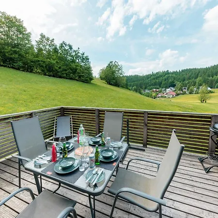 Chihuahua's Oetscher Apartment, But People Are Also Very Welcome In Our Eco-friendly Resort! Appartement *