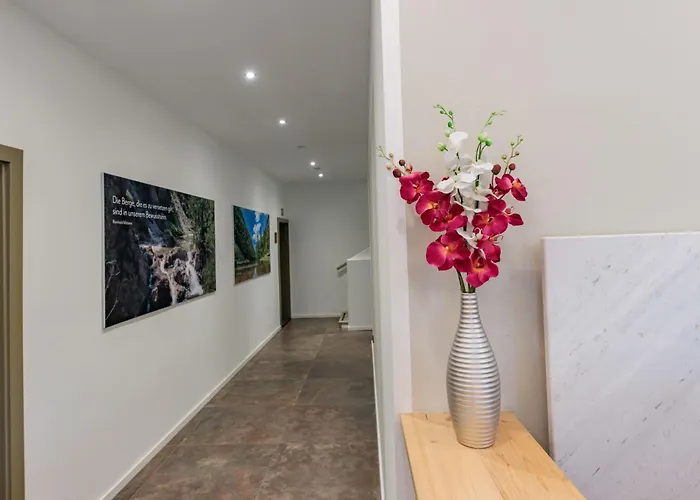 Chihuahua's Oetscher Apartment, But People Are Also Very Welcome In Our Eco-friendly Resort! شقة لاكينهوف