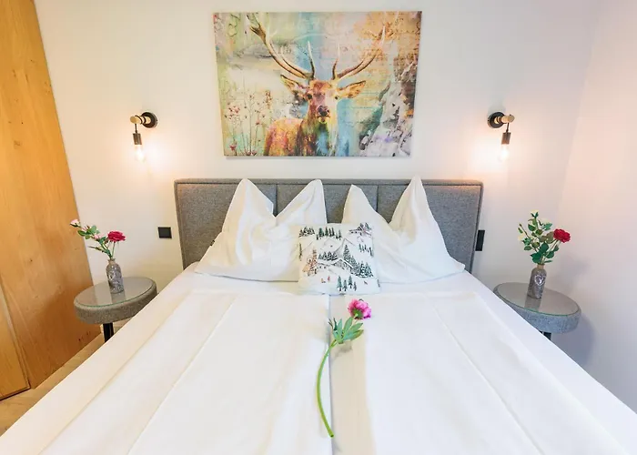 Chihuahua's Oetscher Apartment, But People Are Also Very Welcome In Our Eco-friendly Resort! لاكينهوف