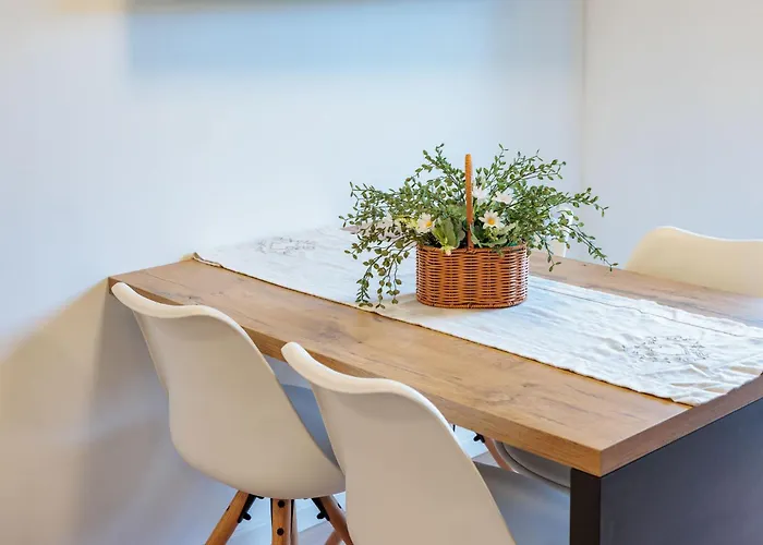 Chihuahua's Oetscher Apartment, But People Are Also Very Welcome In Our Eco-friendly Resort! * لاكينهوف